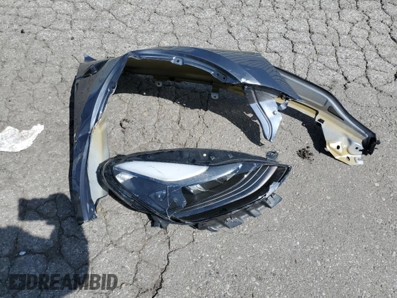 2023 Tesla Model Y Long Range z VIN 7SAYGAEE7PF714828, wystawiony jako Copart lot #89210485 z przebiegiem 42 256 mil mil oraz Szkoda całkowita • Salvage title. Historia ofert i sprzedaży dostępna na DreamBid. Obrazek 13.