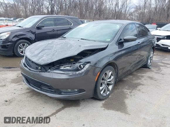 2015 Chrysler 200 S with VIN 1C3CCCBB2FN542480, listed as a IAAI auction lot 41749285 with 164,316 mi miles. Bid and sale history available at carsss.com. Image 17.