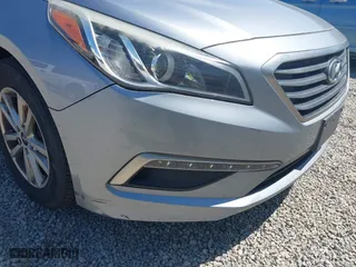 2015 Hyundai Sonata 2.4L SE with VIN 5NPE24AFXFH068876, listed as a IAAI auction lot 42113424 with 113,473 mi miles. Bid and sale history available at carsss.com. Image 12.