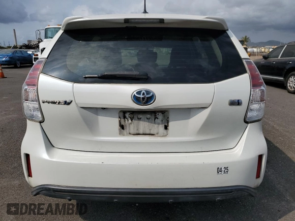 2015 Toyota Prius Two with VIN JTDZN3EU0FJ019558, listed as a Copart auction lot 47077515 with 165,837 mi miles and Clean Title. Bid and sale history available at DreamBid. Image 6.