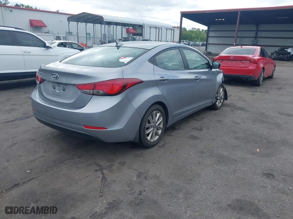 2015 Hyundai Elantra SE with VIN 5NPDH4AE9FH633720, listed as a IAAI auction lot 41983796 with 141,810 mi miles. Bid and sale history available at carsss.com. Image 4.