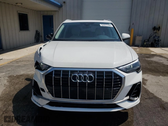 2020 Audi Q3 S line Premium with VIN WA1DECF35L1102585, listed as a Copart auction lot 55973165 with 29,664 mi miles and Non repairable. Bid and sale history available at DreamBid. Image 5.
