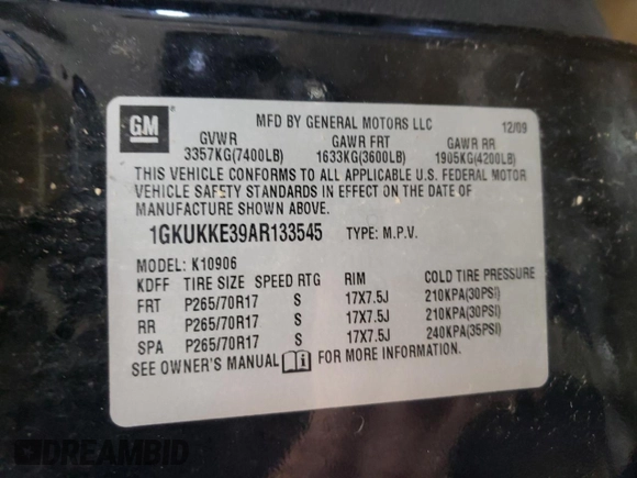 2010 GMC Yukon XL z VIN 1GKUKKE39AR133545, wystawiony jako Copart lot #48622635 z przebiegiem 243 633 mil mil oraz Tytuł czysty. Historia ofert i sprzedaży dostępna na DreamBid. Obrazek 13.