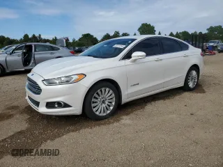 2014 Ford Fusion SE Hybrid with VIN 3FA6P0LU1ER308327, listed as a Copart auction lot 58127315 with 189,069 mi miles and Salvage title. Bid and sale history available at DreamBid. Image 1.