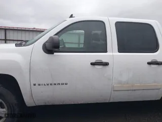 2008 Chevrolet Silverado 1500 LT w/1LT with VIN 2GCEK13MX81133448, listed as a IAAI auction lot 41490543 with 244,563 mi miles. Bid and sale history available at carsss.com. Image 14.