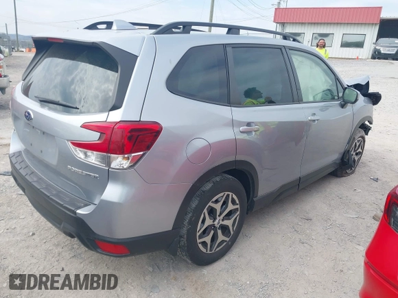 2023 Subaru Forester Premium с VIN JF2SKAEC9PH445216, выставлен на аукционе IAAI как лот 41887616 с пробегом 12 479 миль миль и . История ставок и продаж доступна на DreamBid. Изображение 4.
