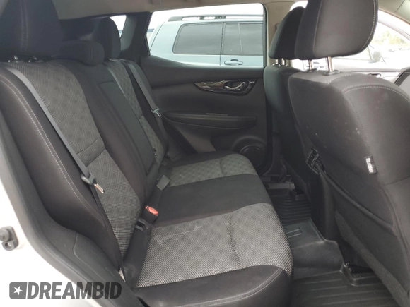 2017 Nissan Rogue SV z VIN JN1BJ1CP5HW005341, wystawiony jako Copart lot #53337415 z przebiegiem 72 606 mil mil oraz Szkoda całkowita • Salvage title. Historia ofert i sprzedaży dostępna na DreamBid. Obrazek 11.