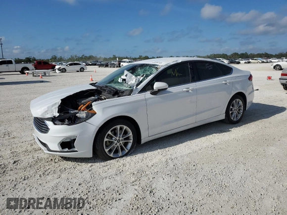 2020 Ford Fusion Hybrid SE with VIN 3FA6P0LUXLR259643, listed as a Copart auction lot 47229713 with Not Provided miles. Bid and sale history available at carsss.com. Image 1.