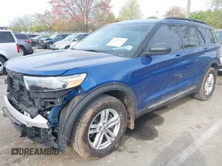 2020 Ford Explorer XLT z VIN 1FMSK8DH4LGB25267, wystawiony jako IAAI lot #42092228 z przebiegiem 105 532 mil mil oraz . Historia ofert i sprzedaży dostępna na DreamBid. Obrazek 18.