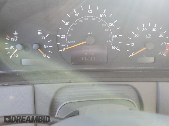 2001 Mercedes-Benz E-Class with VIN WDBJF65J11B294200, listed as a Copart auction lot 73831854 with 117,441 mi miles and Salvage Title. Bid and sale history available at carsss.com. Image 9.