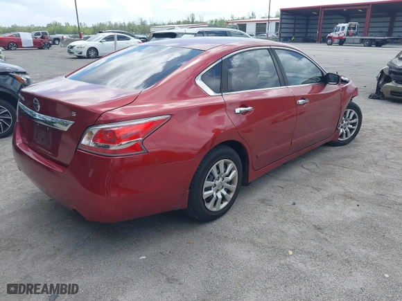 2015 Nissan Altima 2.5 with VIN 1N4AL3AP5FC596180, listed as a IAAI auction lot 41968552 with 104,838 mi miles. Bid and sale history available at carsss.com. Image 4.