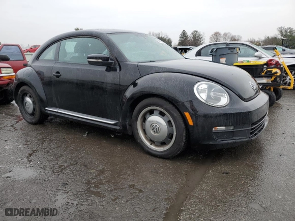 2012 Volkswagen Beetle 2.5L w/Sun/Sound/Nav PZEV with VIN 3VWJP7AT3CM642390, listed as a Copart auction lot 83999924 with 103,884 mi miles and Salvage Title. Bid and sale history available at carsss.com. Image 4.