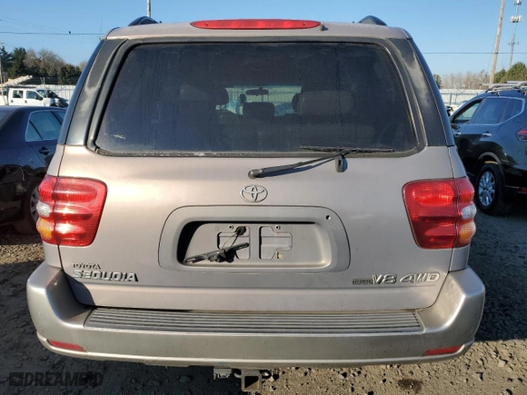 2002 Toyota Sequoia SR5 with VIN 5TDBT44A32S079500, listed as a Copart auction lot 42620455 with 0 mi miles and Salvage Title. Bid and sale history available at carsss.com. Image 6.