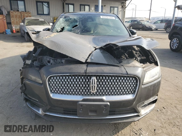 2017 Lincoln Continental Reserve with VIN 1LN6L9RP8H5614648, listed as a Copart auction lot 83791104 with 0 mi miles and Salvage Title. Bid and sale history available at carsss.com. Image 5.