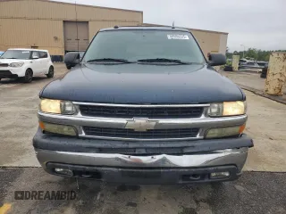 2005 Chevrolet Suburban LT with VIN 1GNFK16Z05J183523, listed as a Copart auction lot 58595325 with 248,732 mi miles and Salvage title. Bid and sale history available at DreamBid. Image 5.