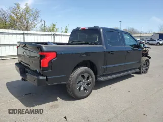 2024 Ford F-150 Lightning Flash с VIN 1FT6W3L74RWG03112, выставлен на аукционе Copart как лот 53782695 с пробегом 1 721 миль миль и Списание • Salvage title. История ставок и продаж доступна на DreamBid. Изображение 3.