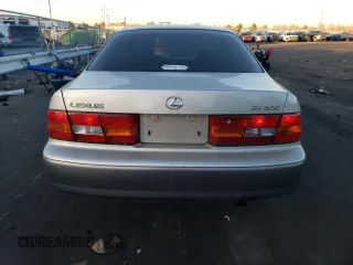 1998 Lexus ES 300 Luxury Sport Sdn with VIN JT8BF28GXW5035496, listed as a Copart auction lot 82807184 with 199,297 mi miles and Salvage Title. Bid and sale history available at carsss.com. Image 6.