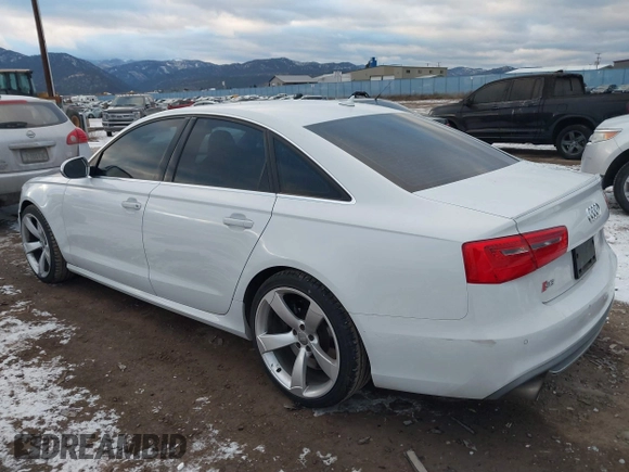 2013 Audi S6 Prestige with VIN WAUF2AFC7DN040741, listed as a IAAI auction lot 41032195 with 107,431 mi miles. Bid and sale history available at carsss.com. Image 3.