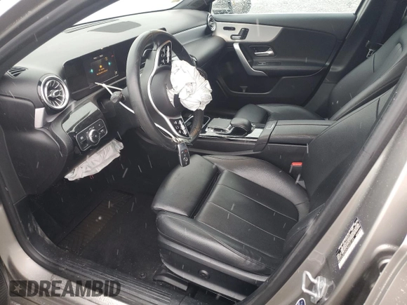 2019 Mercedes-Benz A 220 with VIN WDD3G4FB0KW035183, listed as a Copart auction lot 45125945 with 39,633 mi miles and Salvage Title. Bid and sale history available at DreamBid. Image 7.