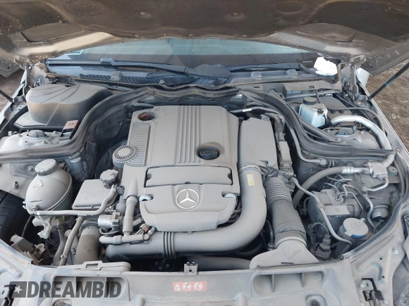 2014 Mercedes-Benz C 250 Sport with VIN WDDGF4HB8EA960507, listed as a IAAI auction lot 42707632 with 86,261 mi miles and . Bid and sale history available at DreamBid. Image 10.