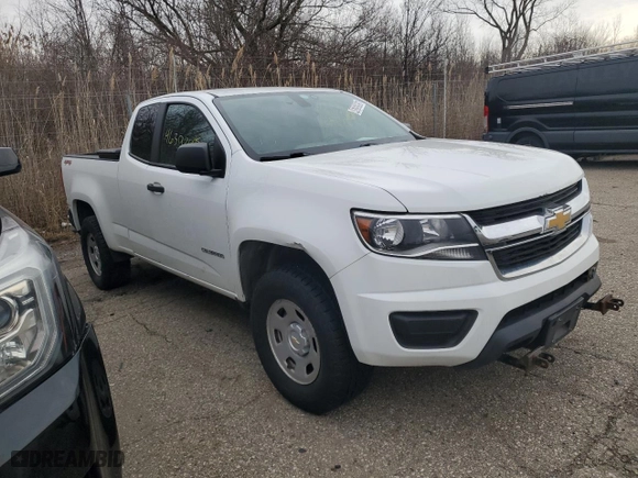 2018 Chevrolet Colorado 4WD Work Truck with VIN 1GCHTBEA8J1296940, listed as a Copart auction lot 46393985 with 158,123 mi miles and Clean Title. Bid and sale history available at carsss.com. Image 4.