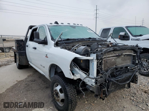 2022 Ram 3500 Tradesman z VIN 3C7WRTCLXNG312145, wystawiony jako Copart lot #43987335 z przebiegiem 85 456 mil mil oraz Szkoda całkowita • Salvage title. Historia ofert i sprzedaży dostępna na DreamBid. Obrazek 4.