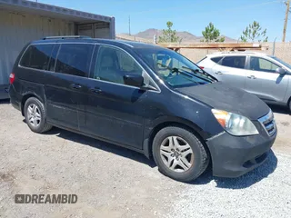 2005 Honda Odyssey EX-L z VIN 5FNRL38645B096460, wystawiony jako IAAI lot #42347856 z przebiegiem 230 329 mil mil oraz . Historia ofert i sprzedaży dostępna na DreamBid. Obrazek 1.