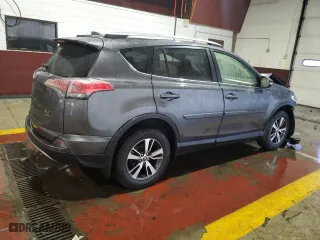 2017 Toyota RAV4 XLE with VIN JTMRFREV5HJ134006, listed as a Copart auction lot 44566055 with 0 mi miles and Salvage Title. Bid and sale history available at carsss.com. Image 3.