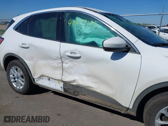 2020 Ford Escape SE with VIN 1FMCU9G68LUB43559, listed as a IAAI auction lot 42209105 with 139,361 mi miles and . Bid and sale history available at DreamBid. Image 6.