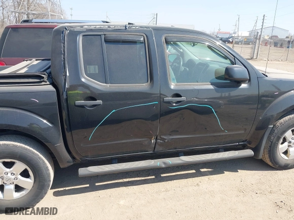 2011 Nissan Frontier PRO-4X with VIN 1N6AD0EV3BC409198, listed as a IAAI auction lot 41793467 with 177,192 mi miles. Bid and sale history available at carsss.com. Image 13.
