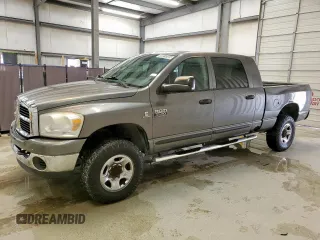 2007 Dodge 2500 SLT z VIN 3D7KS29A77G795540, wystawiony jako Copart lot #58019355 z przebiegiem 139 662 mil mil oraz Czysty tytuł • Clean title. Historia ofert i sprzedaży dostępna na DreamBid. Obrazek 1.
