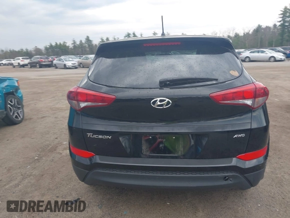 2018 Hyundai Tucson SE z VIN KM8J2CA47JU820390, wystawiony jako IAAI lot #42104349 z przebiegiem 11 725 mil mil oraz . Historia ofert i sprzedaży dostępna na DreamBid. Obrazek 16.