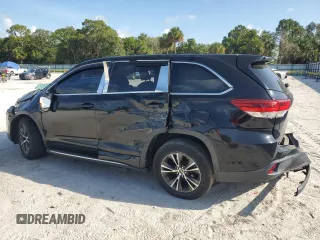 2018 Toyota Highlander LE with VIN 5TDZARFH8JS041397, listed as a Copart auction lot 60262295 with 92,526 mi miles and Salvage title. Bid and sale history available at DreamBid. Image 2.
