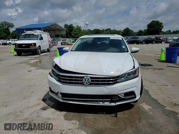 2017 Volkswagen Passat SE with VIN 1VWGT7A31HC019042, listed as a Copart auction lot 61078305 with 149,335 mi miles and Salvage title. Bid and sale history available at DreamBid. Image 13.