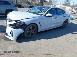 2020 Genesis G70 3.3T with VIN KMTG34LE6LU047066, listed as a IAAI auction lot 41488910 with 29,031 mi miles. Bid and sale history available at carsss.com. Image 17.