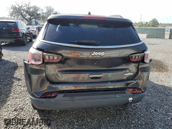2020 Jeep Compass Latitude with VIN 3C4NJCBB4LT102217, listed as a Copart auction lot 59883755 with 56,257 mi miles and Non repairable. Bid and sale history available at DreamBid. Image 6.