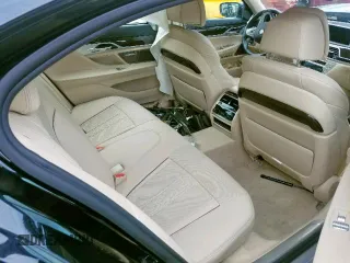 2018 BMW 7 Series 750i with VIN WBA7F0C56JGM22669, listed as a Copart auction lot 53783600 with 0 mi miles. Bid and sale history available at carsss.com. Image 6.