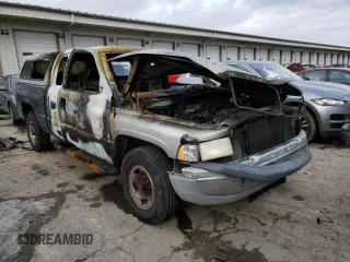 1998 Dodge 2500 z VIN 1B7KC23W1WJ160340, wystawiony jako Copart lot #88930925 z przebiegiem Nie podano mil oraz Szkoda całkowita • Salvage title. Historia ofert i sprzedaży dostępna na DreamBid. Obrazek 4.