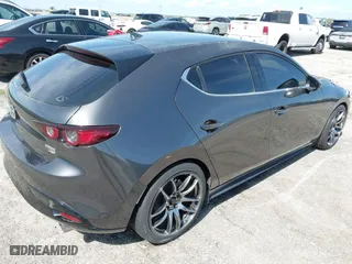 2021 Mazda Mazda3 Hatchback 2.5 Turbo with VIN JM1BPBJY3M1402180, listed as a IAAI auction lot 40501991 with 1 mi miles. Bid and sale history available at carsss.com. Image 4.