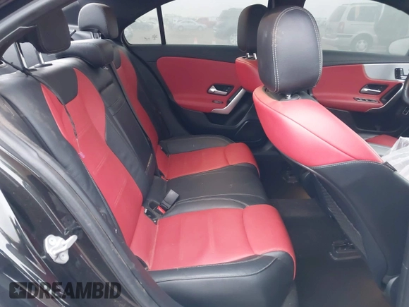 2021 Mercedes-Benz A 220 с VIN W1K3G4FB4MJ263932, выставлен на аукционе IAAI как лот 41407026 с пробегом 67 451 миль миль и . История ставок и продаж доступна на DreamBid. Изображение 8.