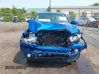 2017 Toyota Tacoma SR5 с VIN 3TMCZ5AN5HM104552, выставлен на аукционе IAAI как лот 42376668 с пробегом 104 569 миль миль и . История ставок и продаж доступна на DreamBid. Изображение 12.