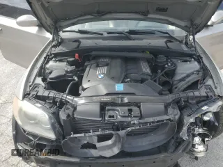 2009 BMW 1 Series 128i z VIN WBAUL73539VJ76952, wystawiony jako Copart lot #76992254 z przebiegiem Nie podano mil oraz Szkody całkowita. Historia ofert i sprzedaży dostępna na DreamBid. Obrazek 11.