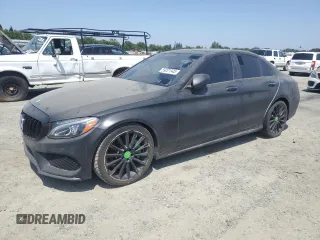 2018 Mercedes-Benz C 300 z VIN 55SWF4JB3JU251709, wystawiony jako Copart lot #59201945 z przebiegiem Nie podano mil oraz Czysty tytuł • Clean title. Historia ofert i sprzedaży dostępna na DreamBid. Obrazek 1.