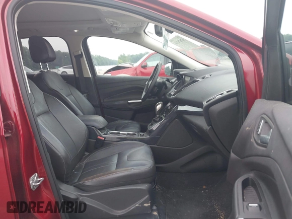 2013 Ford Escape Titanium с VIN 1FMCU0J90DUD07483, выставлен на аукционе IAAI как лот 42629324 с пробегом 173 394 миль миль и . История ставок и продаж доступна на DreamBid. Изображение 5.
