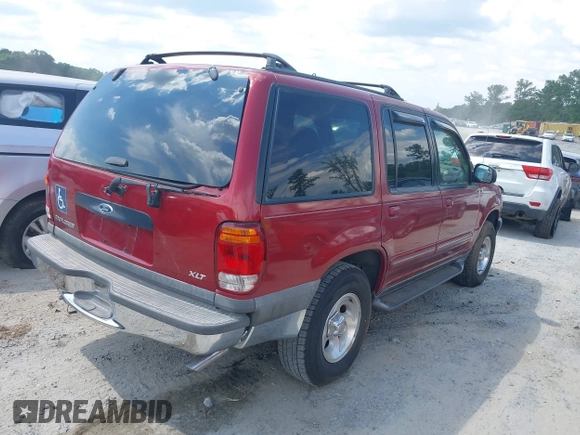 2000 Ford Explorer XLT с VIN 1FMZU63E1YZA28642, выставлен на аукционе IAAI как лот 42662798 с пробегом 306 329 миль миль и . История ставок и продаж доступна на DreamBid. Изображение 4.