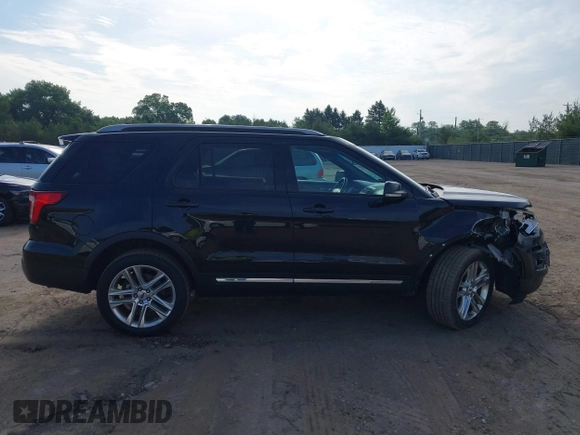 2017 Ford Explorer XLT with VIN 1FM5K8D82HGB44971, listed as a IAAI auction lot 42501912 with 117,202 mi miles and . Bid and sale history available at DreamBid. Image 13.