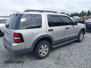 2006 Ford Explorer XLT z VIN 1FMEU73E26UB67225, wystawiony jako IAAI lot #42291341 z przebiegiem 134 682 mil mil oraz . Historia ofert i sprzedaży dostępna na DreamBid. Obrazek 4.