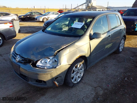 2008 Volkswagen Rabbit S with VIN WVWDA71KX8W104740, listed as a IAAI auction lot 41510756 with 148,460 mi miles. Bid and sale history available at carsss.com. Image 2.