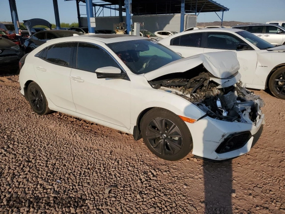 2018 Honda Civic EX с VIN SHHFK7H55JU201617, выставлен на аукционе Copart как лот 58770955 с пробегом 72 390 миль миль и Списание • Salvage title. История ставок и продаж доступна на DreamBid. Изображение 4.