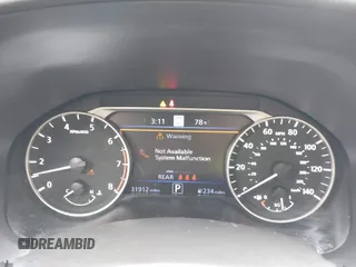 2023 Nissan Altima SL with VIN 1N4BL4EV6PN335147, listed as a IAAI auction lot 40036724 with 31,912 mi miles and . Bid and sale history available at DreamBid. Image 7.